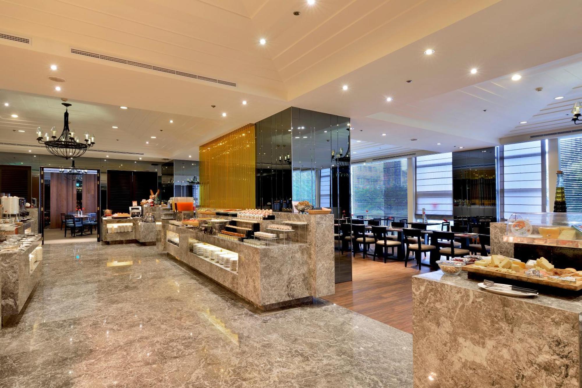 Hotel Royal Hsinchu Exterior photo