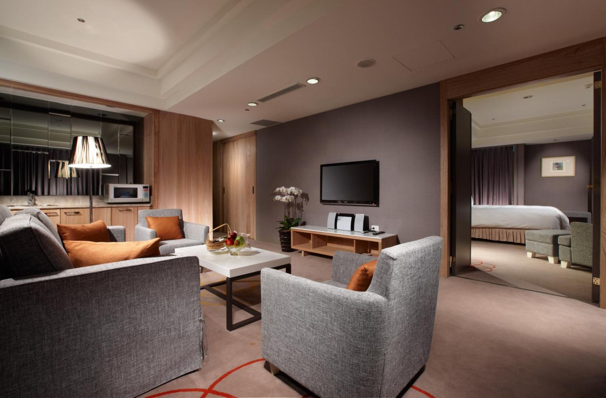 Hotel Royal Hsinchu Exterior photo